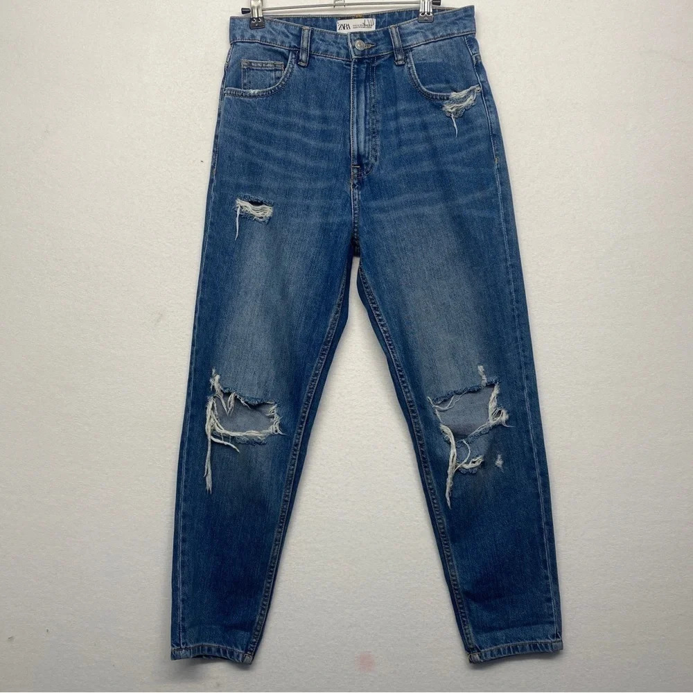 Zara Jeans 4 High Rise Distressed straight Leg‎